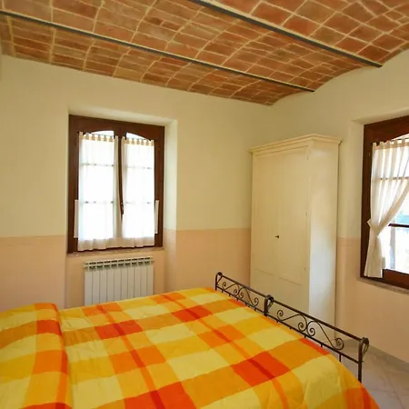 Sleeps 4 Air Con T239910 Apartman *