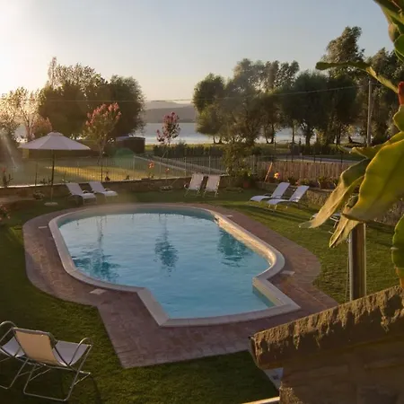 דירה Sleeps 4 Air Con T239910